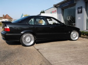 E36 M3 with RS alloys - Autoenhance